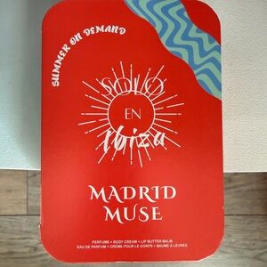 Summer On Demand Set